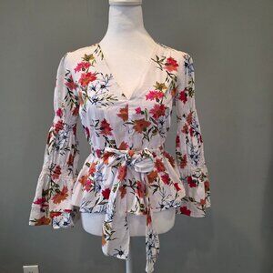 Venus Cotton Floral Top Sz XS Boho Cottage Floral Peasant Feminine Spring